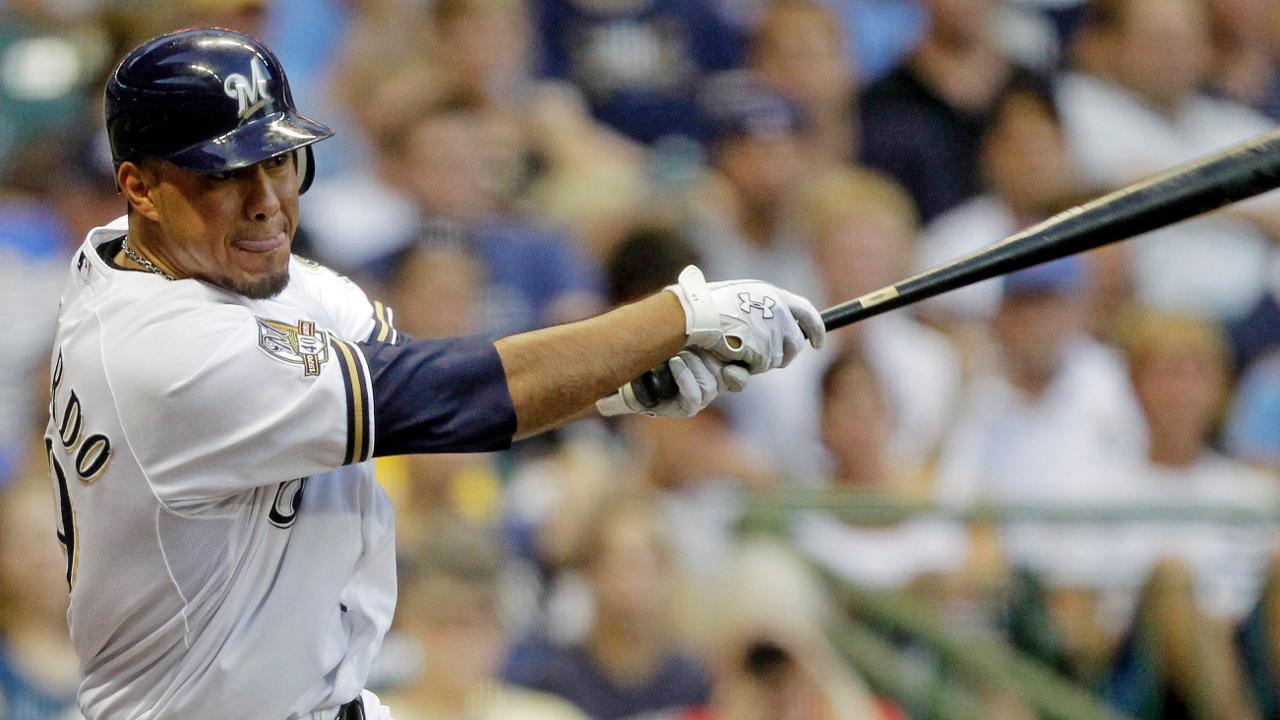 PITCHERS MEXICANOS HAN MOSTRADO PODER AL BAT EN MLB